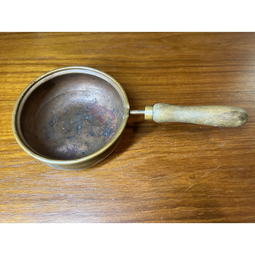 Vintage Copper Saucepan 1 Pt 5in Round w/ Long Wood Handle Made in Holland 1950s - Picture 2 of 6